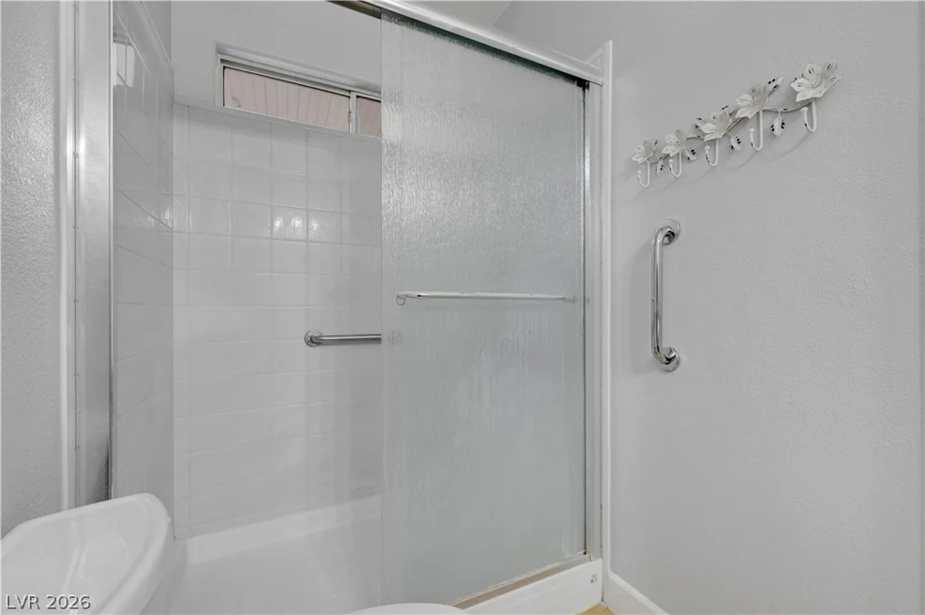 9475 Marshall Creek, Las Vegas, NV 89178