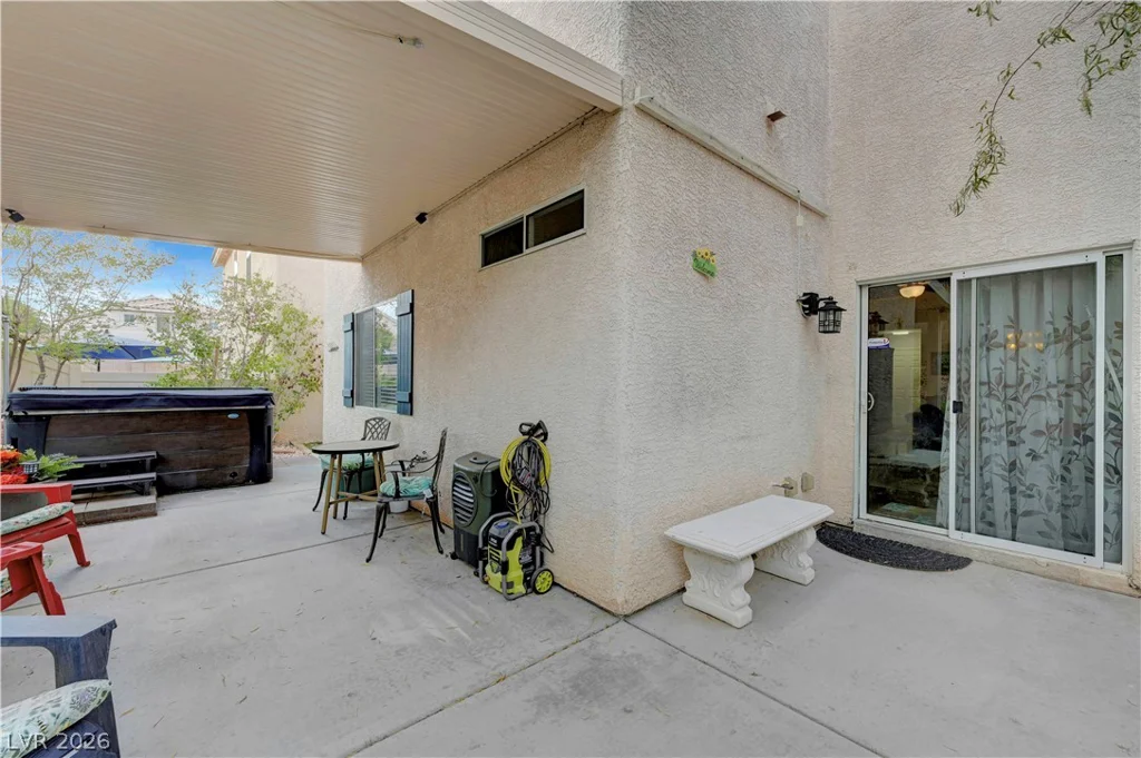 9475 Marshall Creek, Las Vegas, NV 89178