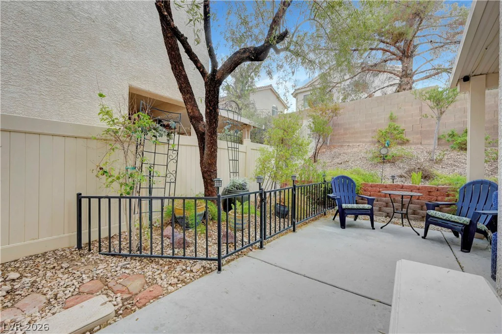 9475 Marshall Creek, Las Vegas, NV 89178