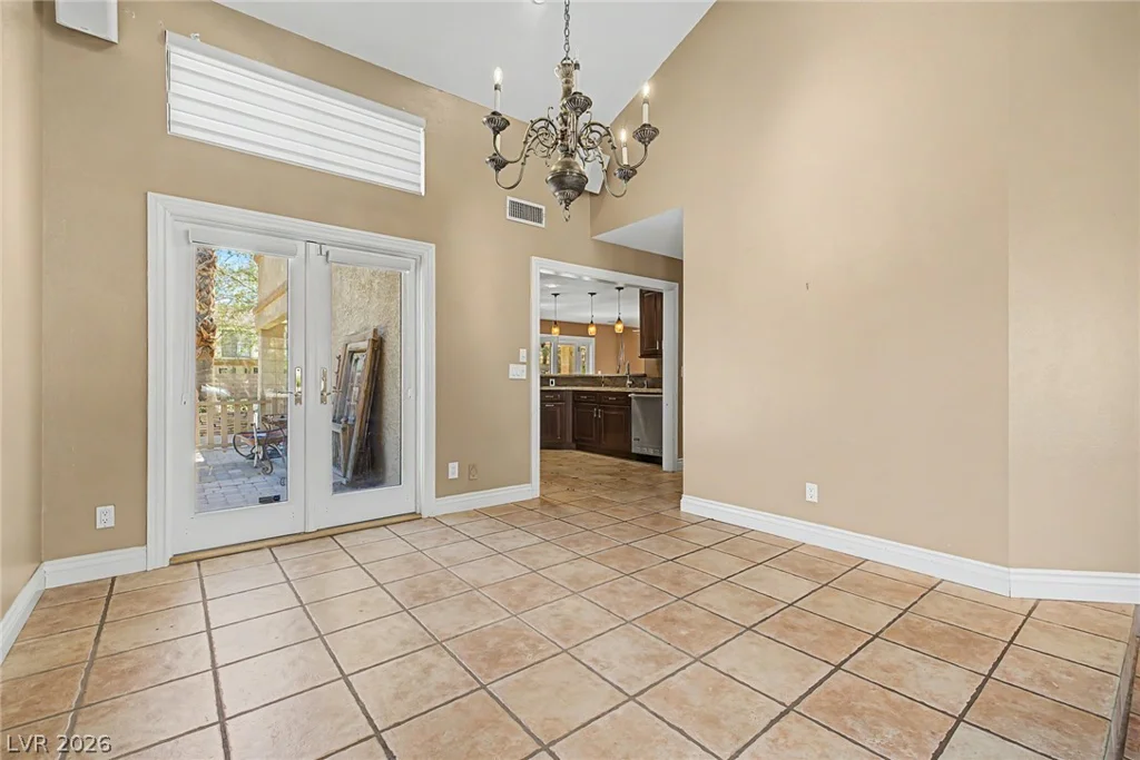 6815 Trinity, Las Vegas, NV 89146