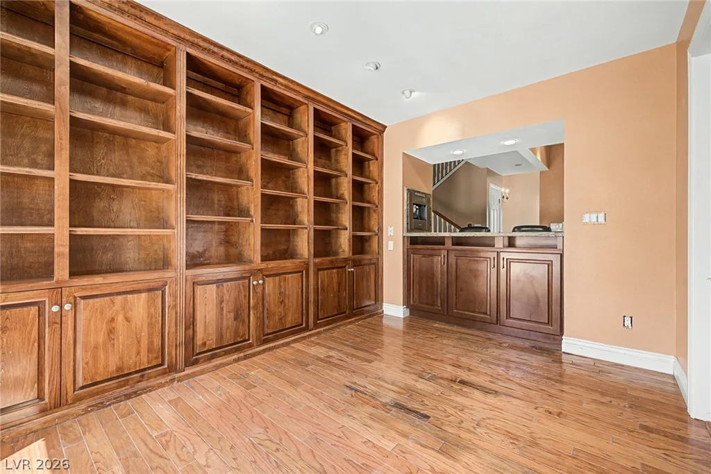 6815 Trinity, Las Vegas, NV 89146