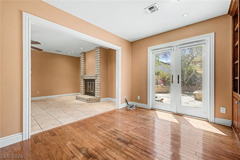 6815 Trinity, Las Vegas, NV 89146