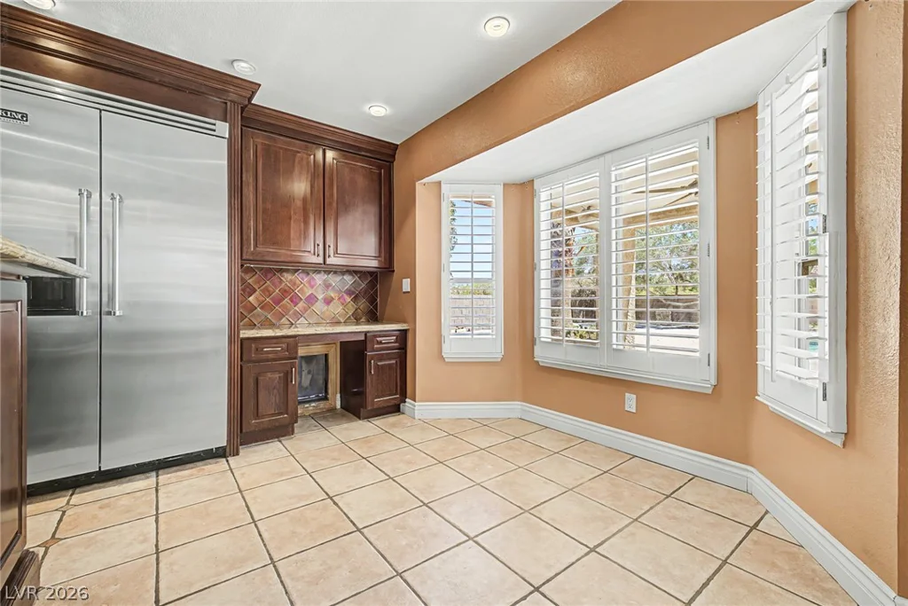 6815 Trinity, Las Vegas, NV 89146