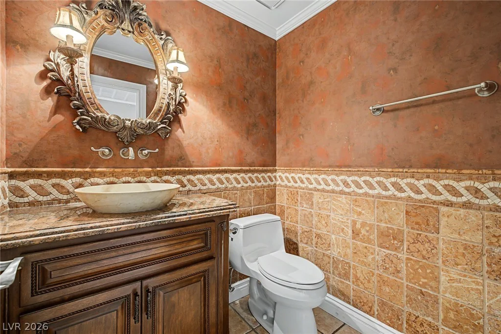 6815 Trinity, Las Vegas, NV 89146