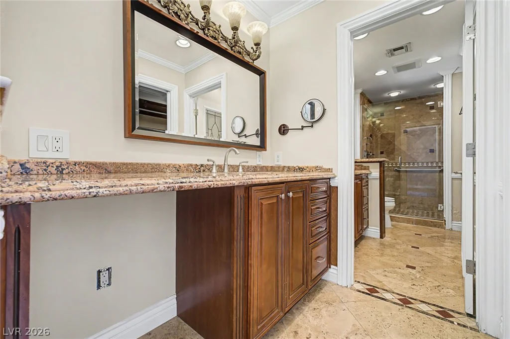 6815 Trinity, Las Vegas, NV 89146