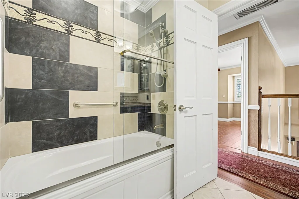 6815 Trinity, Las Vegas, NV 89146
