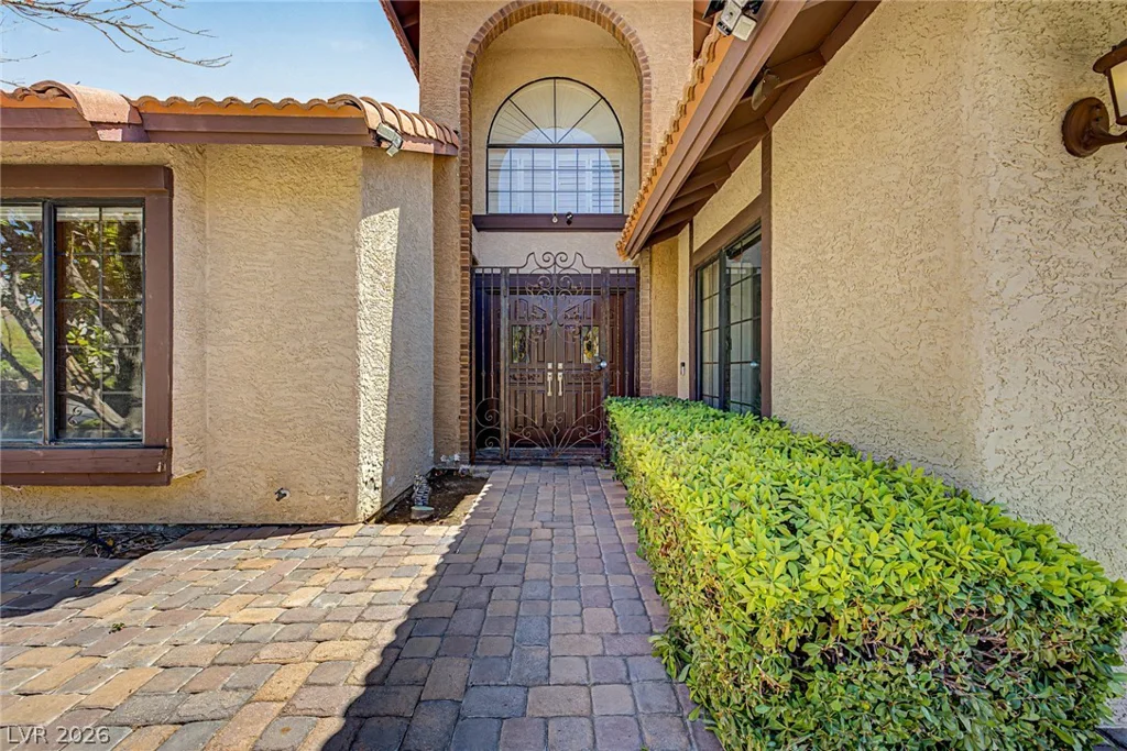 6815 Trinity, Las Vegas, NV 89146