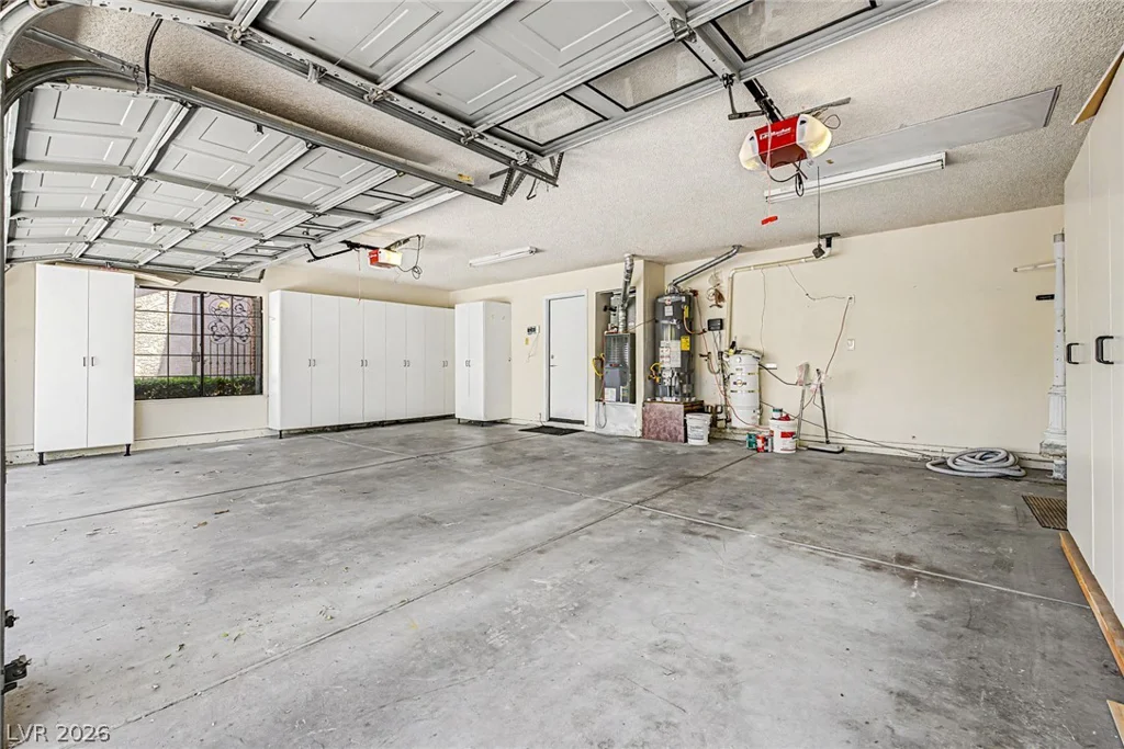 6815 Trinity, Las Vegas, NV 89146