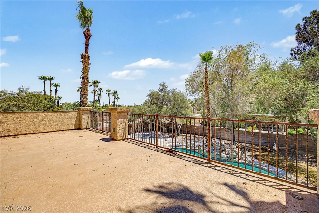 6815 Trinity, Las Vegas, NV 89146