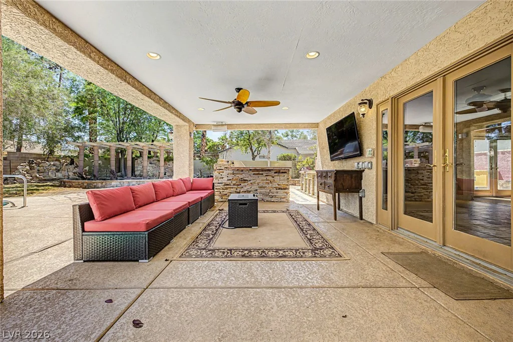 6815 Trinity, Las Vegas, NV 89146