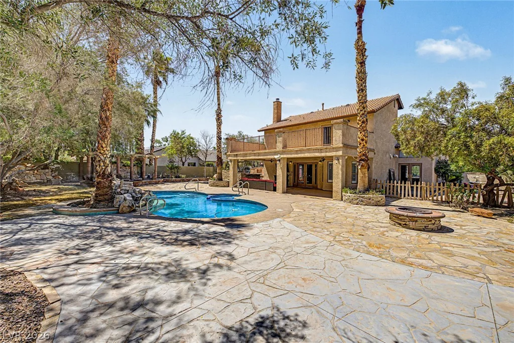 6815 Trinity, Las Vegas, NV 89146