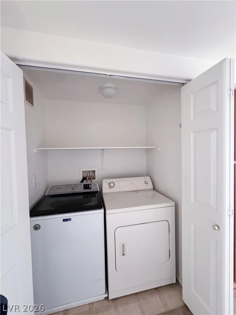 9580 Reno, Las Vegas, NV 89148