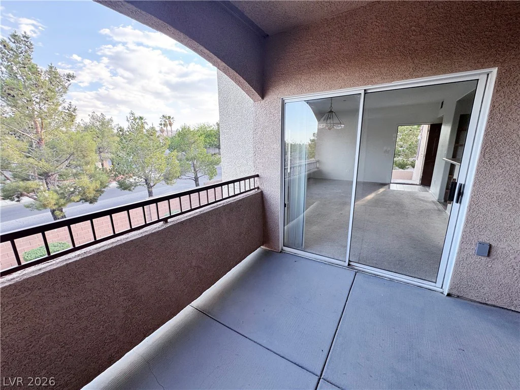 9580 Reno, Las Vegas, NV 89148