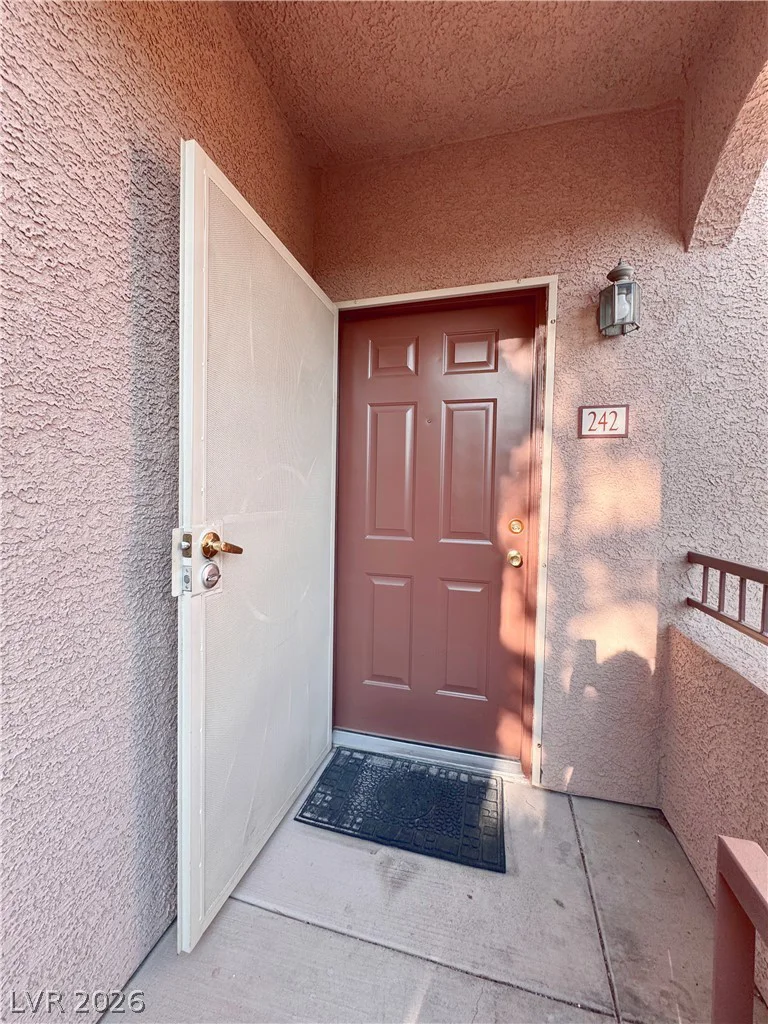 9580 Reno, Las Vegas, NV 89148