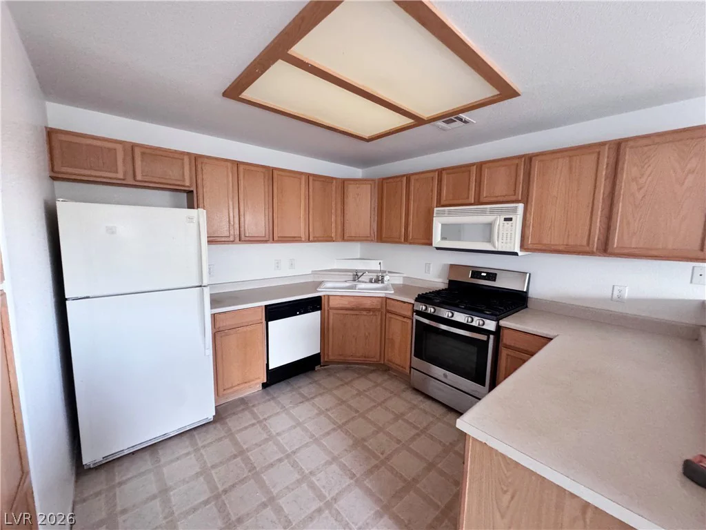 9580 Reno, Las Vegas, NV 89148