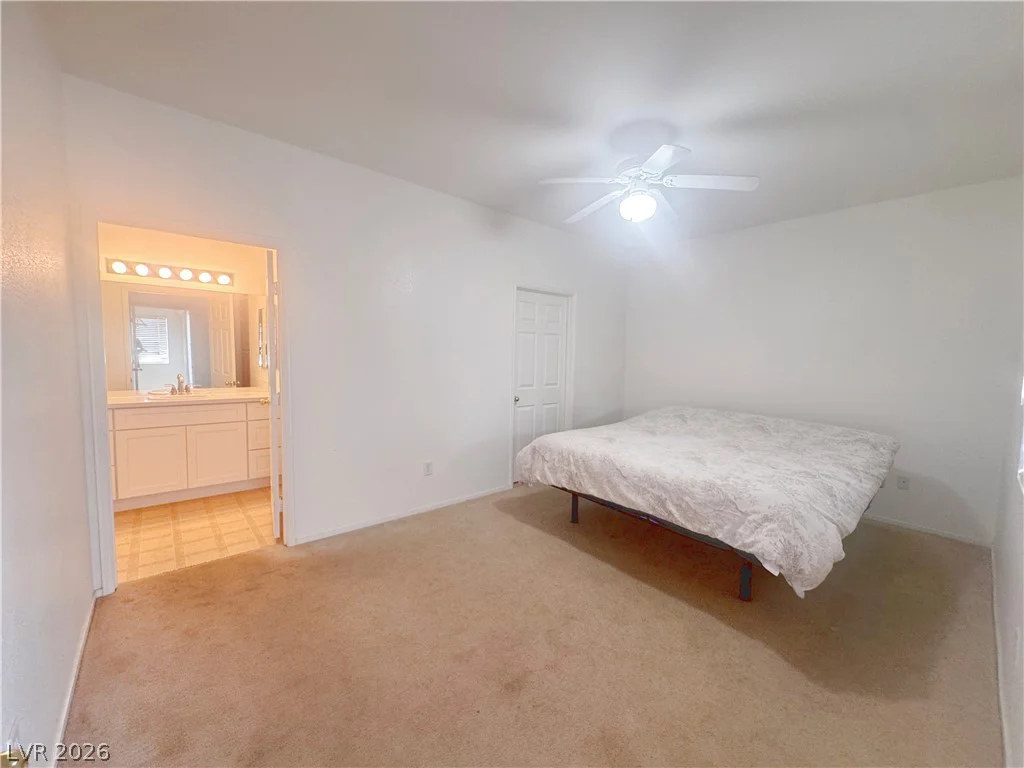 9580 Reno, Las Vegas, NV 89148