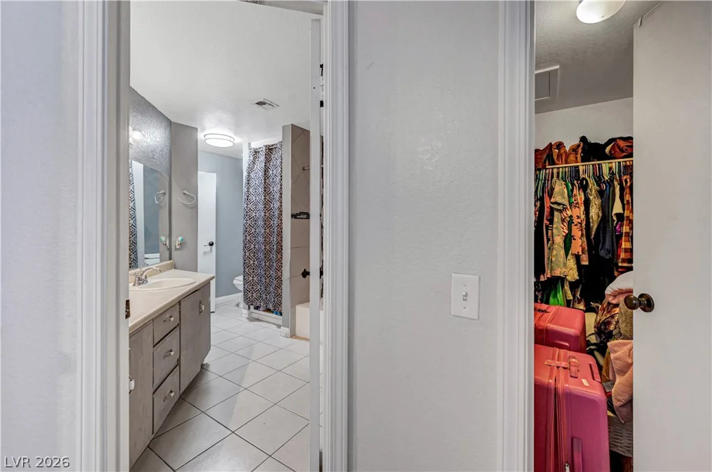 1909 Natalee, Henderson, NV 89011