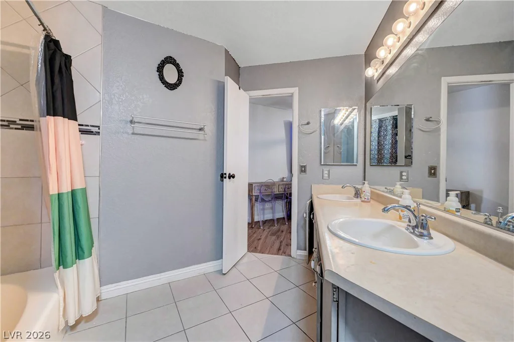 1909 Natalee, Henderson, NV 89011