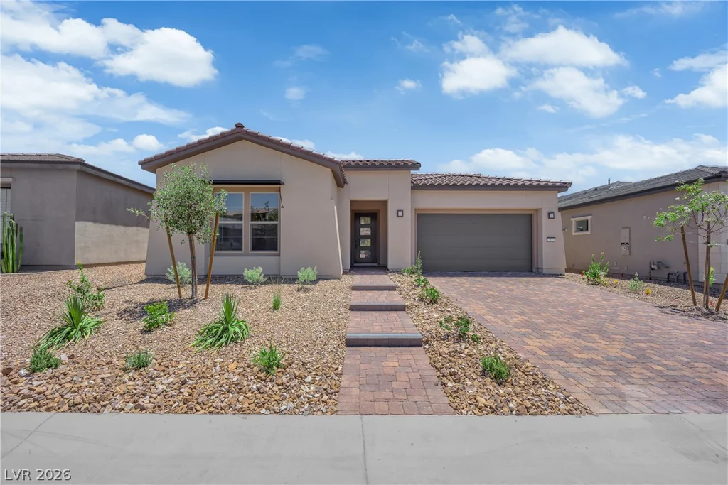 32 Stone Yucca, Henderson, NV 89011