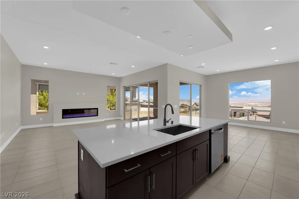 32 Stone Yucca, Henderson, NV 89011