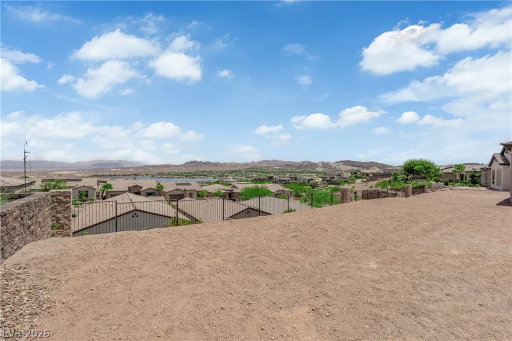 32 Stone Yucca, Henderson, NV 89011