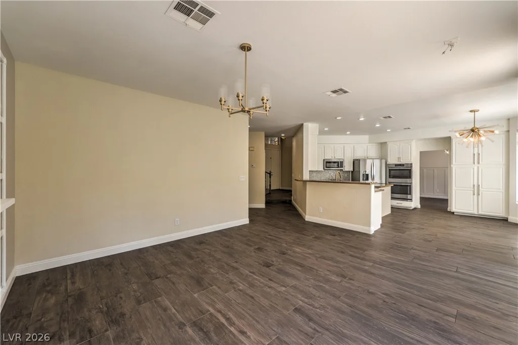 1717 Double Arch, Las Vegas, NV 89128