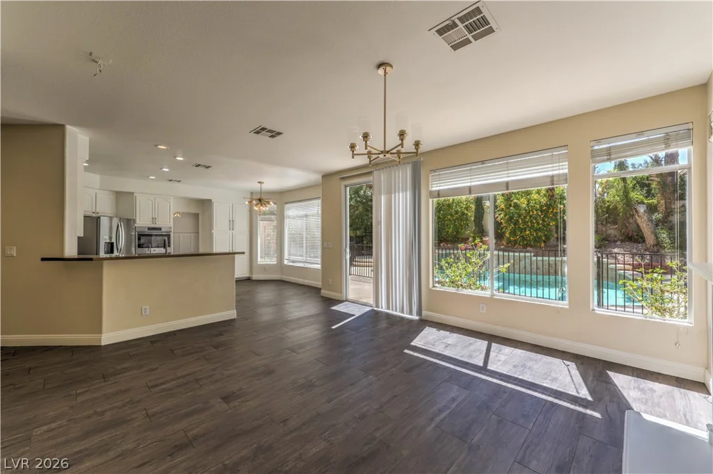 1717 Double Arch, Las Vegas, NV 89128