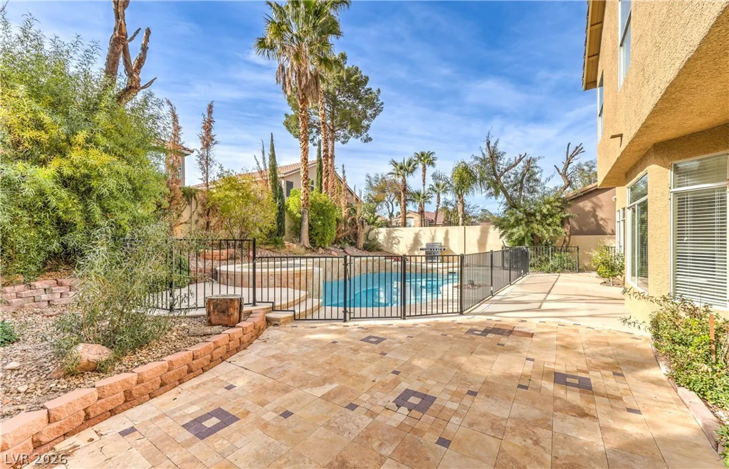 1717 Double Arch, Las Vegas, NV 89128