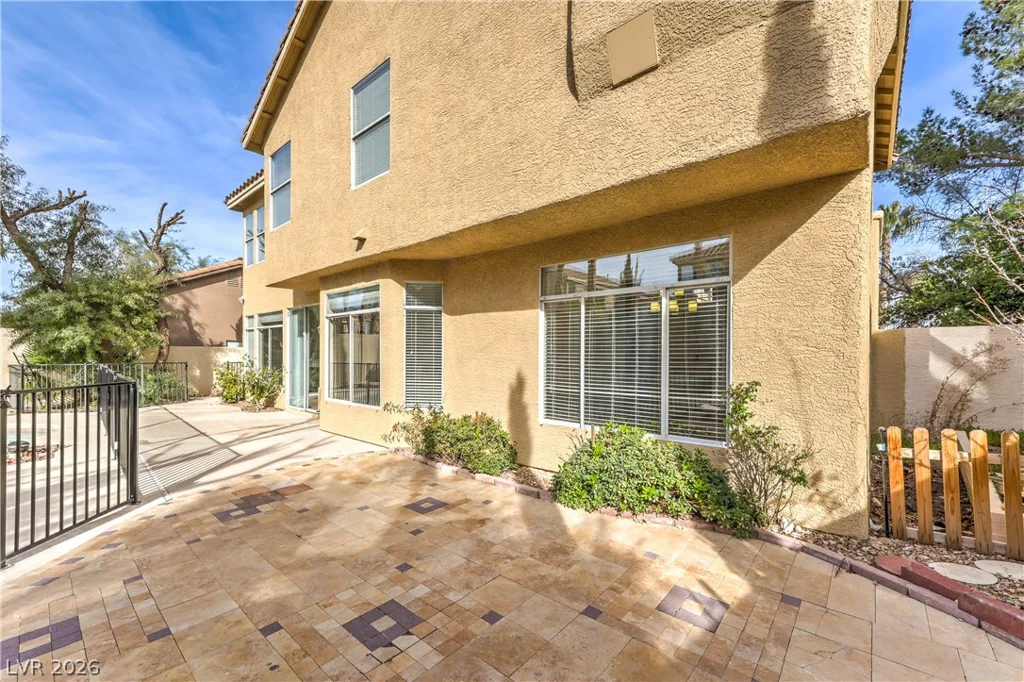 1717 Double Arch, Las Vegas, NV 89128