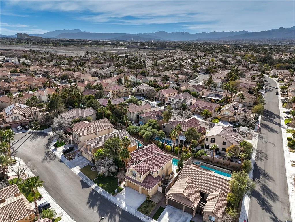1717 Double Arch, Las Vegas, NV 89128