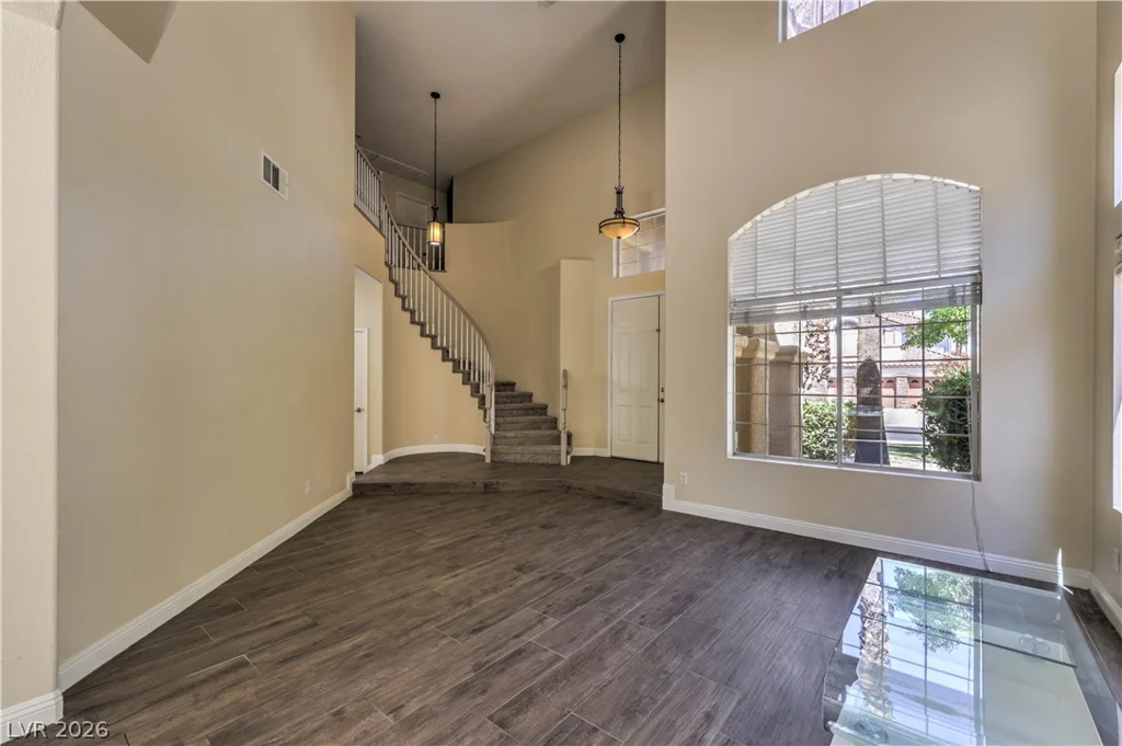 1717 Double Arch, Las Vegas, NV 89128