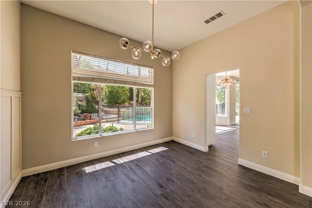 1717 Double Arch, Las Vegas, NV 89128