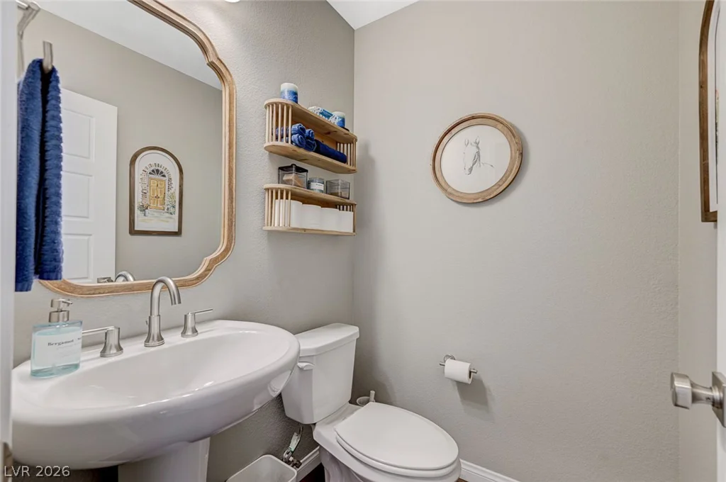 126 Ella Ashman, Henderson, NV 89011