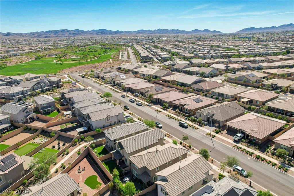 126 Ella Ashman, Henderson, NV 89011