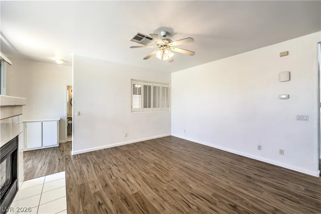 832 Quicksand, North Las Vegas, NV 89032
