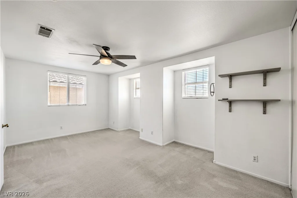832 Quicksand, North Las Vegas, NV 89032