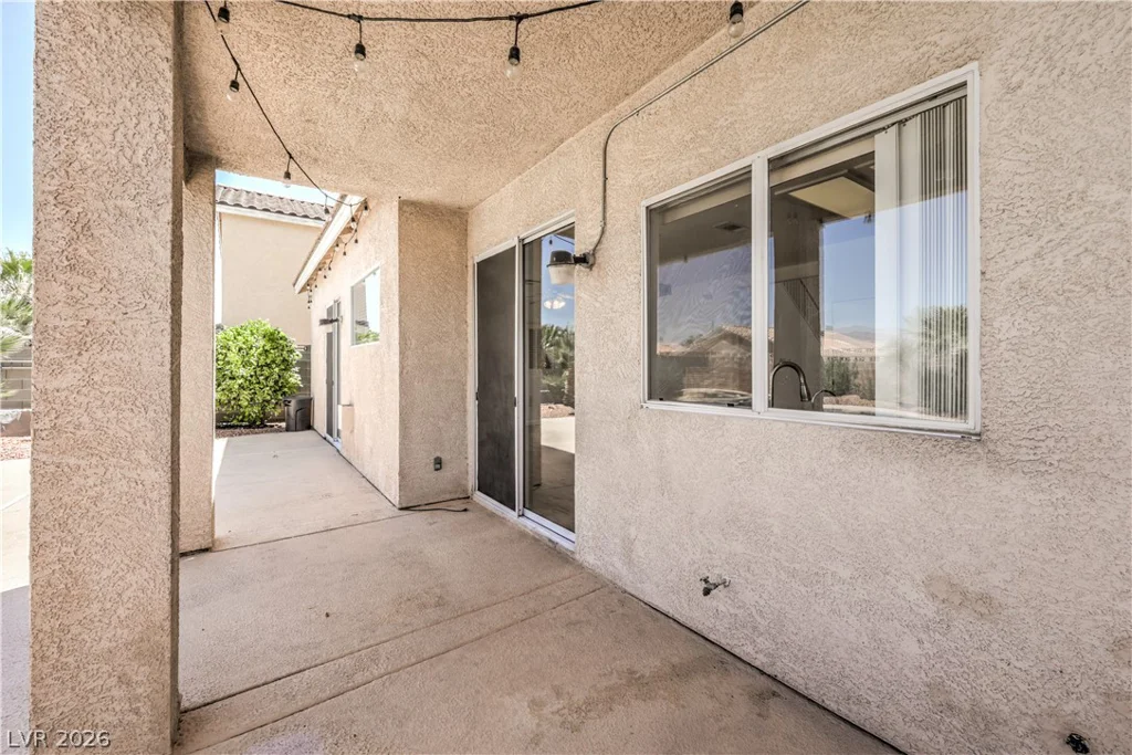832 Quicksand, North Las Vegas, NV 89032