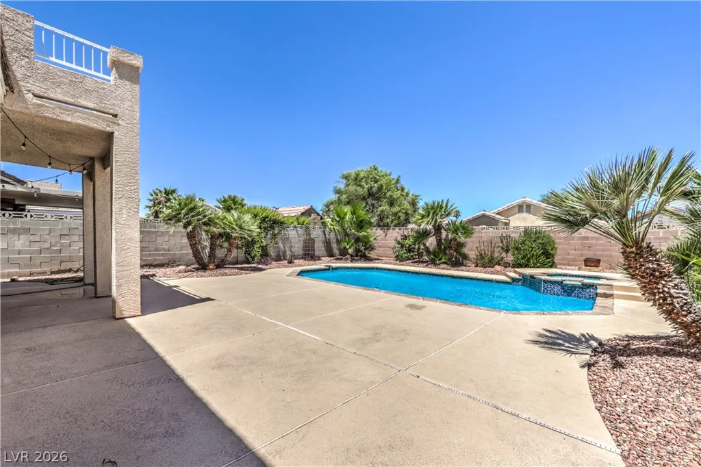 832 Quicksand, North Las Vegas, NV 89032