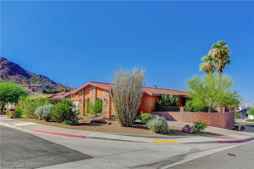 517 Island, Boulder City, NV 89005