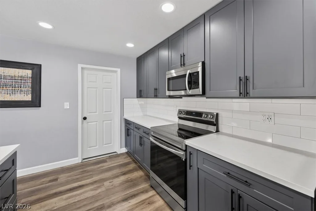 3210 Bluebird, Las Vegas, NV 89121