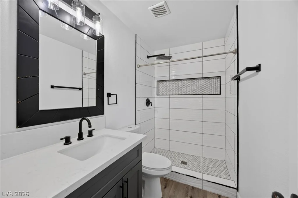 3210 Bluebird, Las Vegas, NV 89121