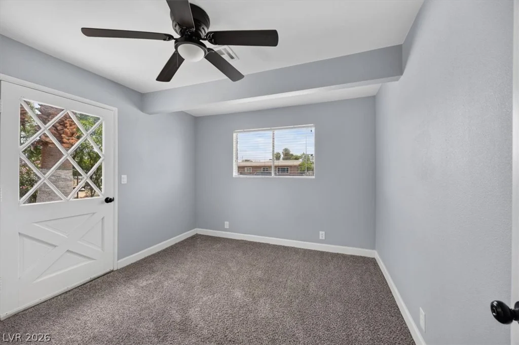 3210 Bluebird, Las Vegas, NV 89121