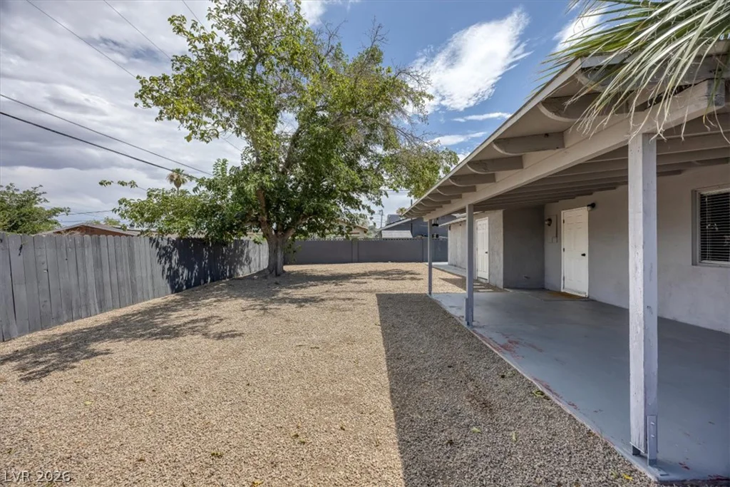 3210 Bluebird, Las Vegas, NV 89121