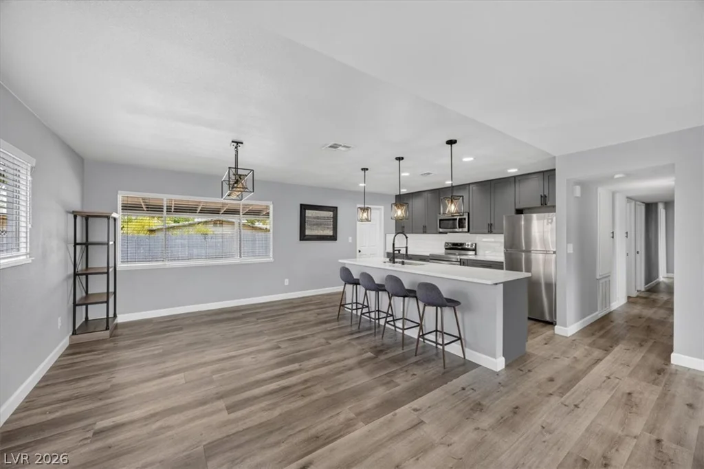 3210 Bluebird, Las Vegas, NV 89121