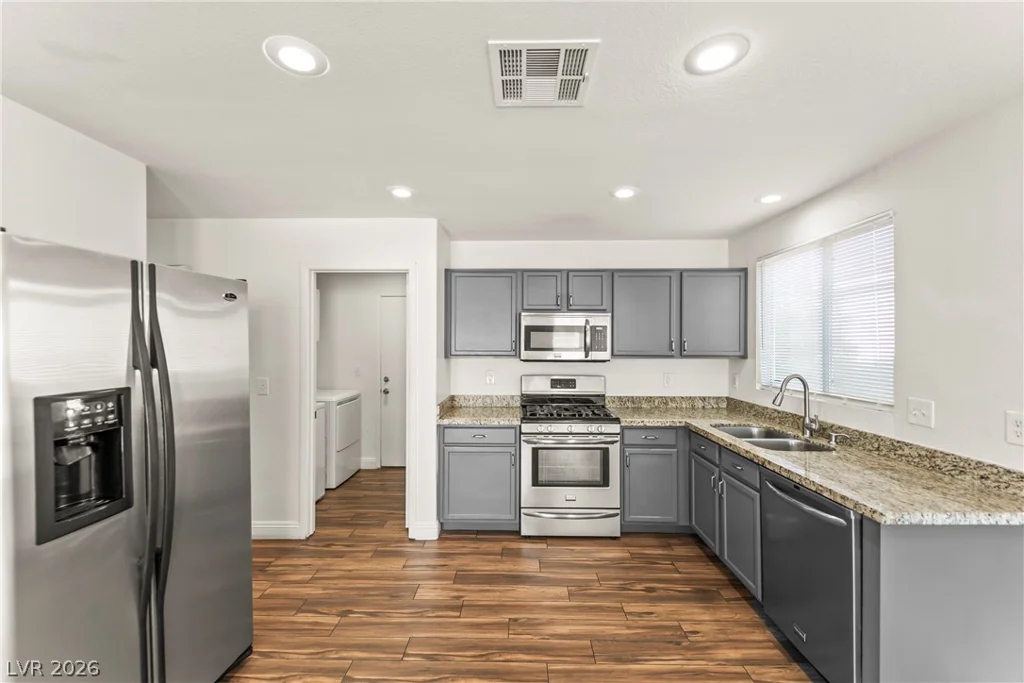 8708 Majestic Pine, Las Vegas, NV 89143