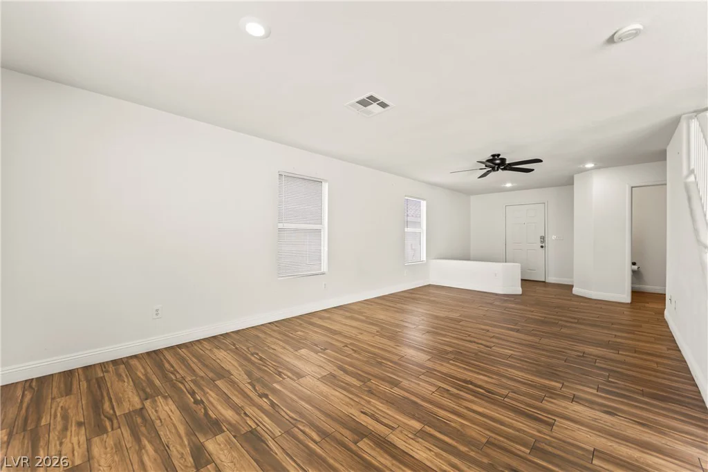 8708 Majestic Pine, Las Vegas, NV 89143