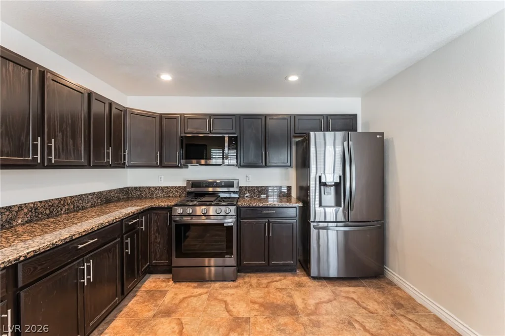 7918 Embarcadero, Las Vegas, NV 89129