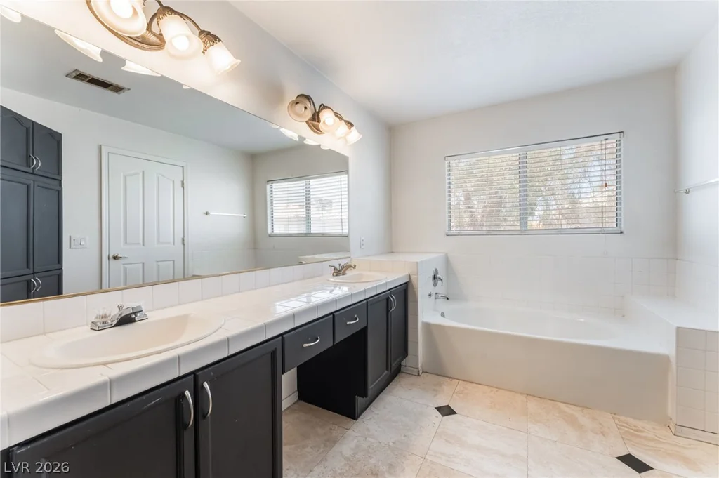 7918 Embarcadero, Las Vegas, NV 89129