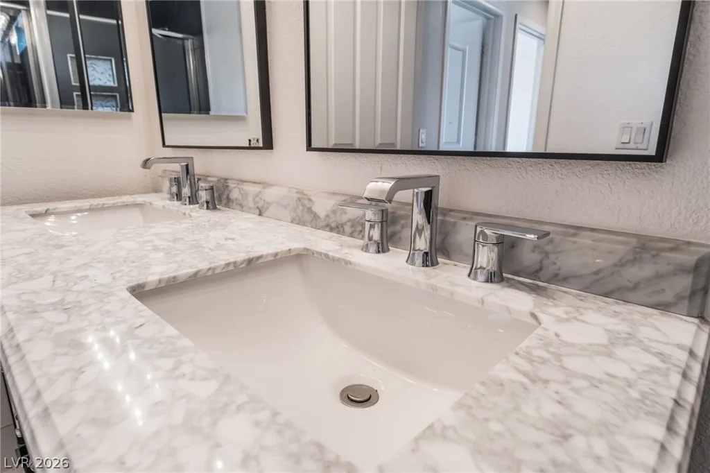 7918 Embarcadero, Las Vegas, NV 89129