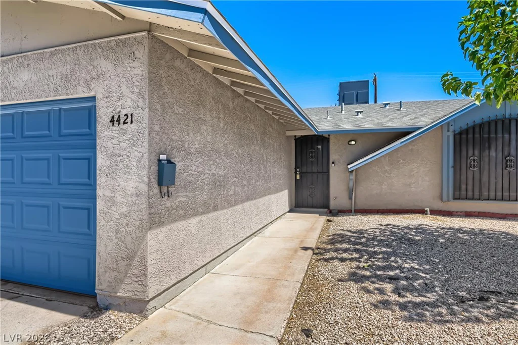 4421 Ash, Las Vegas, NV 89110